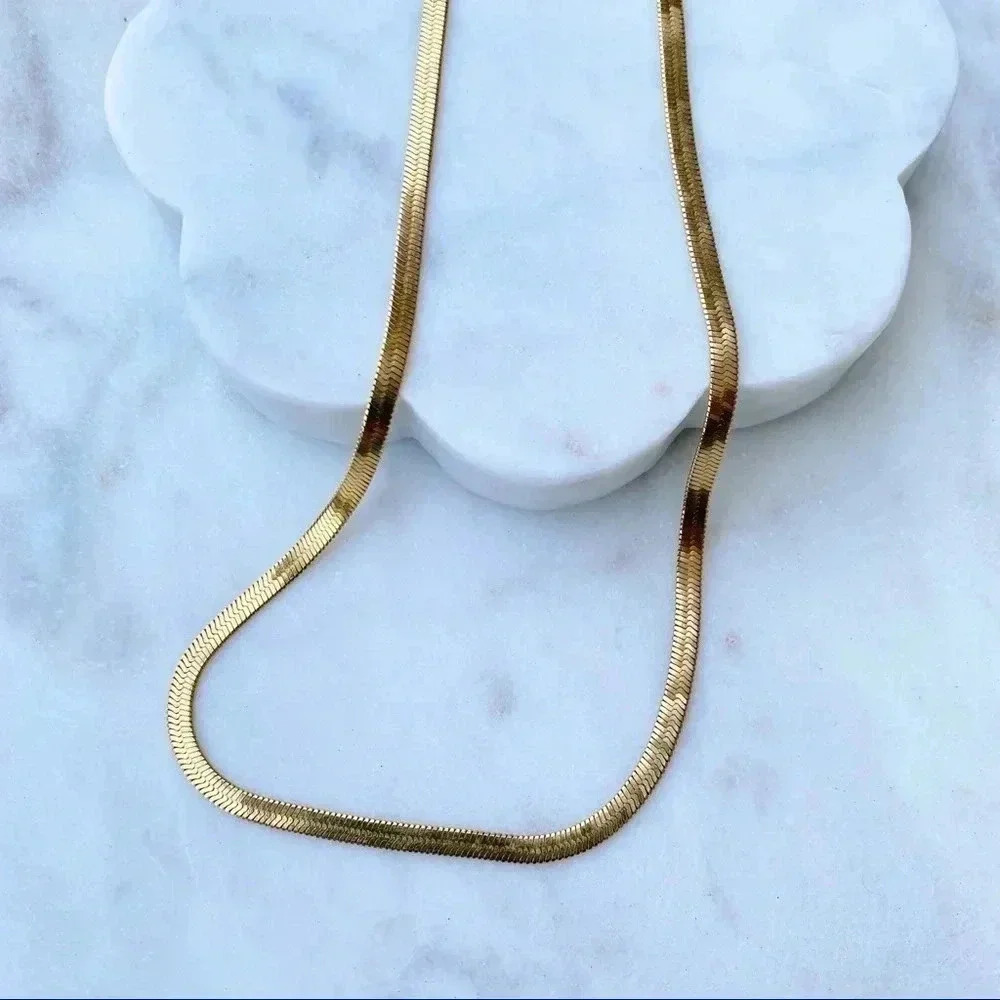 2.5mm Dainty Gold Snake Chain Necklace 18k Gold Plated Chain Layering - Picture 6 of 9